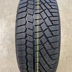 Gislaved Soft Frost 200  215/65/R16 102 T